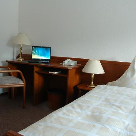 Hotel Heyder Burscheid Exteriör bild